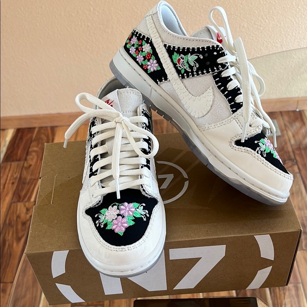 Nike SB Dunk Low Decon N7